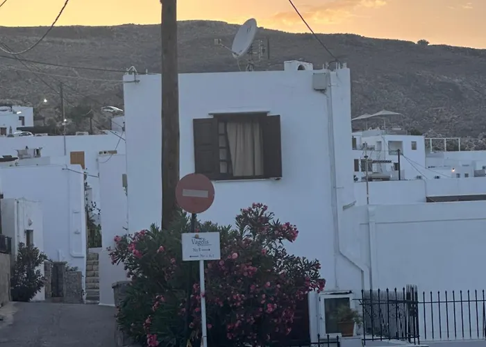 Vagelis Apartment&studios